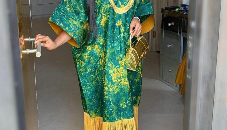 Pretty Aso Ebi Styles 2023 For African Ladies (9)