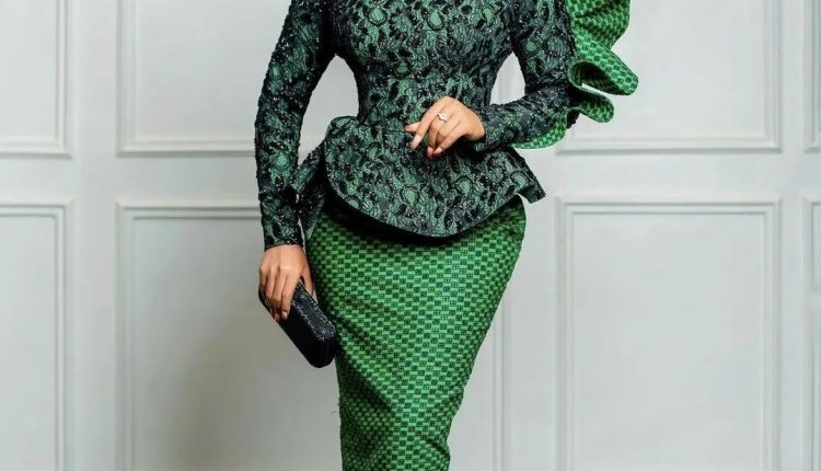 Unique Ankara Dresses Styles For African Ladies 2023 (11)