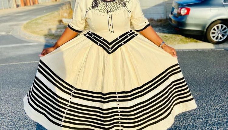 Classy Xhosa Traditional Dresses 2023 For African Women (10)