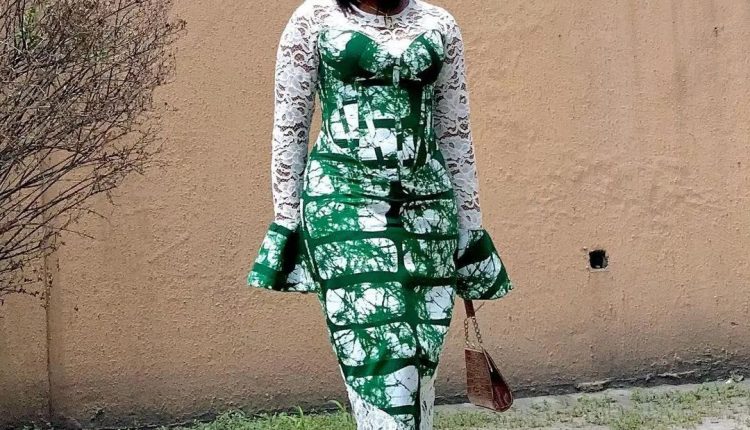 Unique Ankara Dresses Styles For Women 2023  (15)