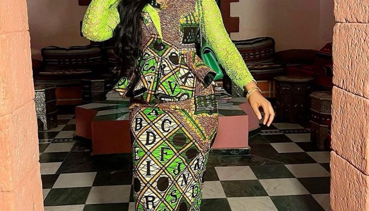 Unique Kente Styles For Wedding Party 2023 (12)