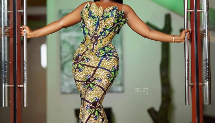 Unique Ankara Dresses For African Women 2023 (15)