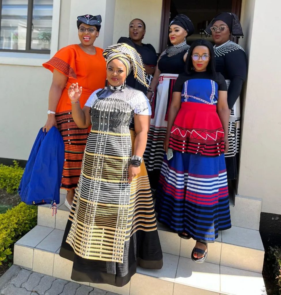 Modern Xhosa Traditional Dresses For Ladies 2023 - shweshwe 4u