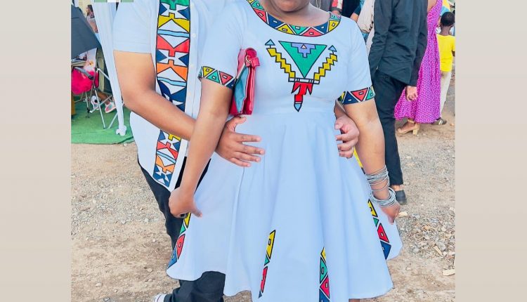 Ndebele traditional dress colors and motifs