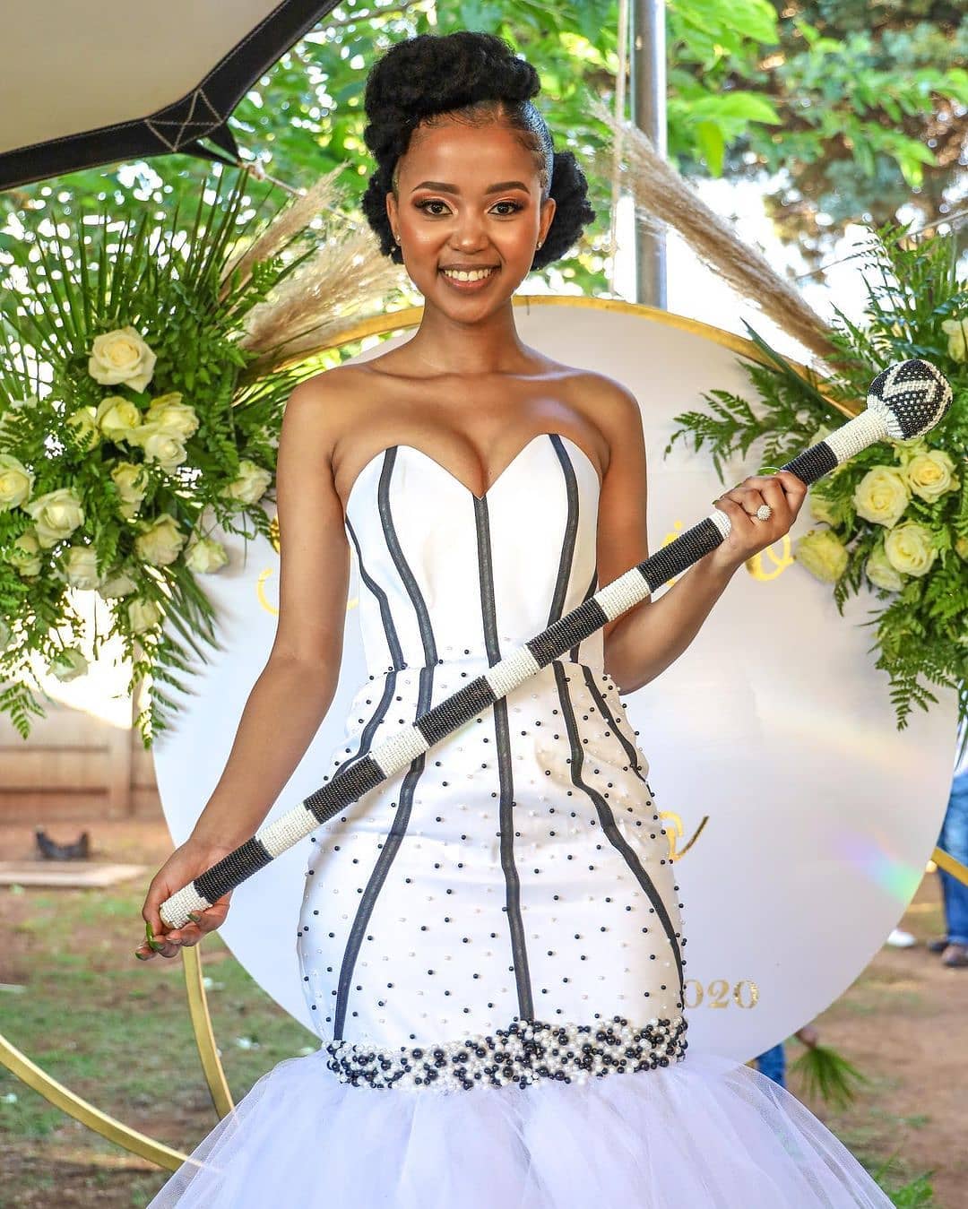 Showcasing Xhosa Traditional Attire: Fashion Inspiration for All ...