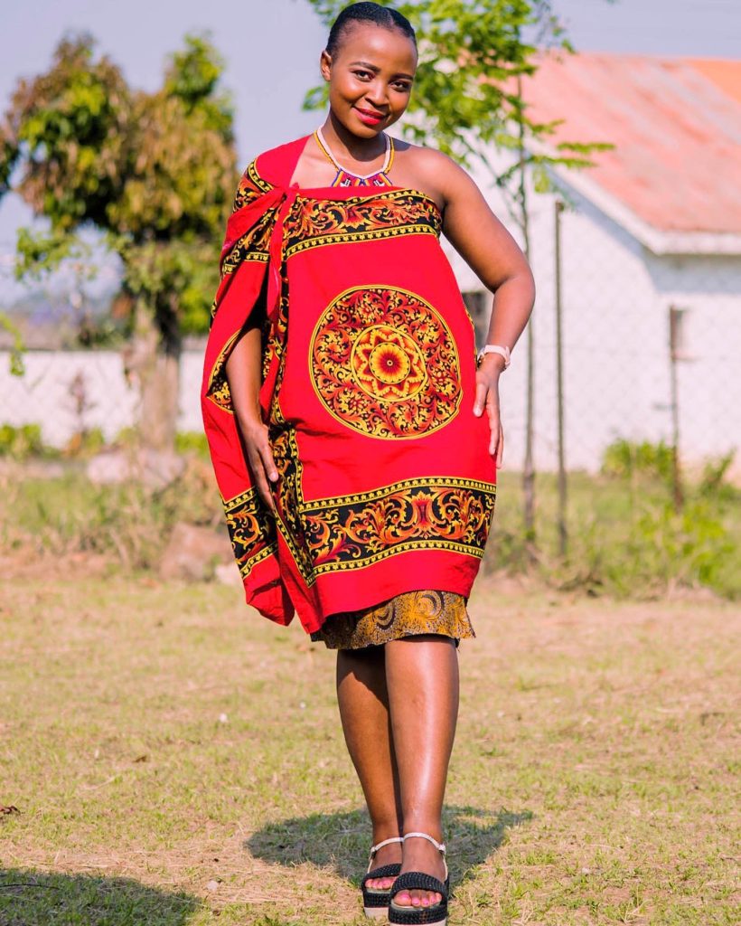 Discovering the Symbolism Behind Swazi Traditional Dress Patterns and ...