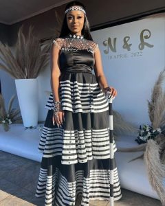 The Chic Versatility of Xhosa Dresses for women 2024